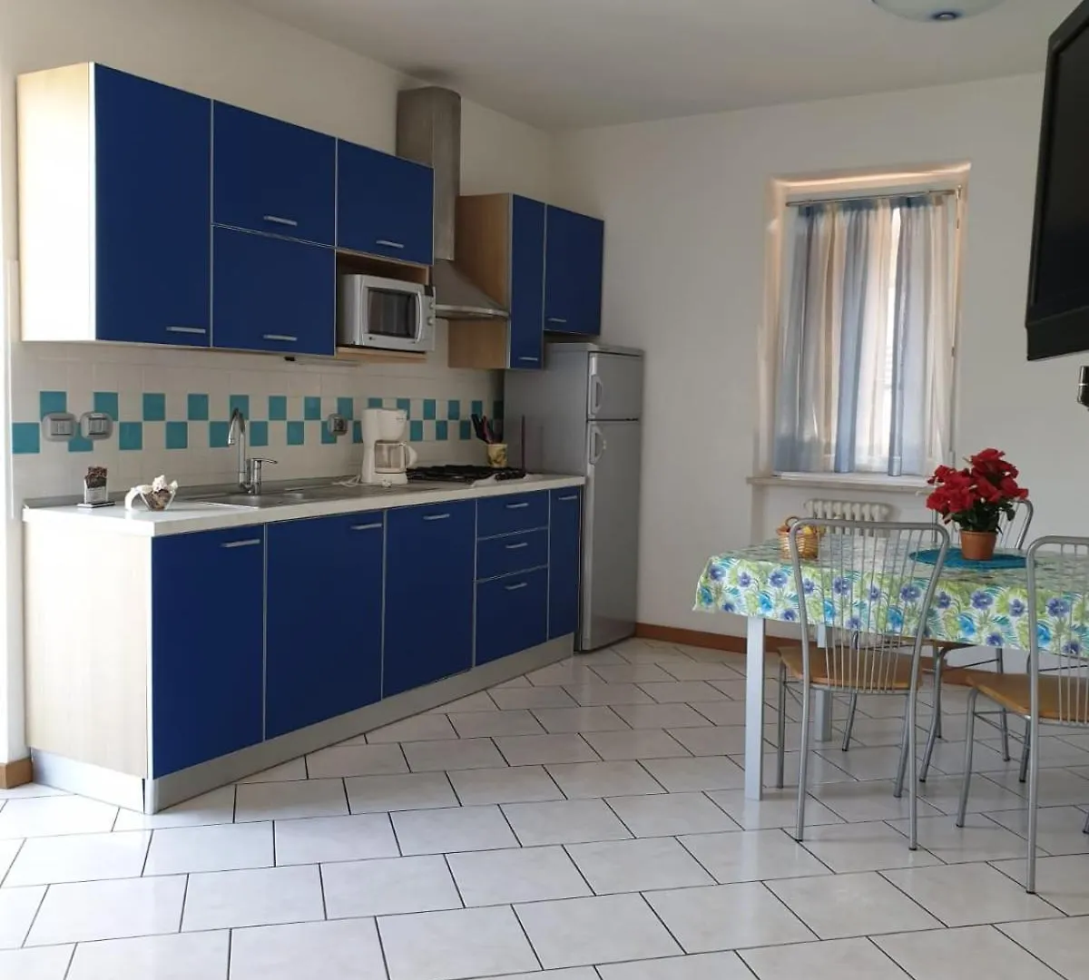 Lägenhet Appartamenti Mary Brenzone sul Garda