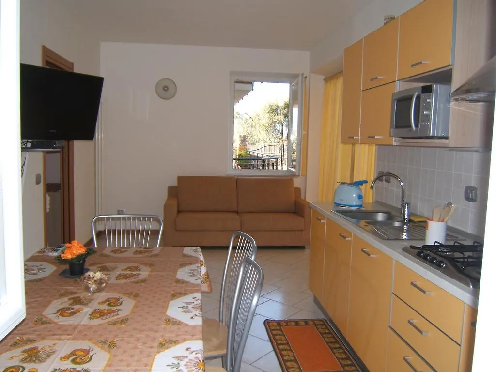 Appartamenti Mary Brenzone sul Garda 0*,